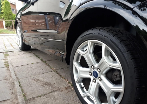 Ford Escape cena 77900 przebieg: 31654, rok produkcji 2019 z Słupsk małe 781